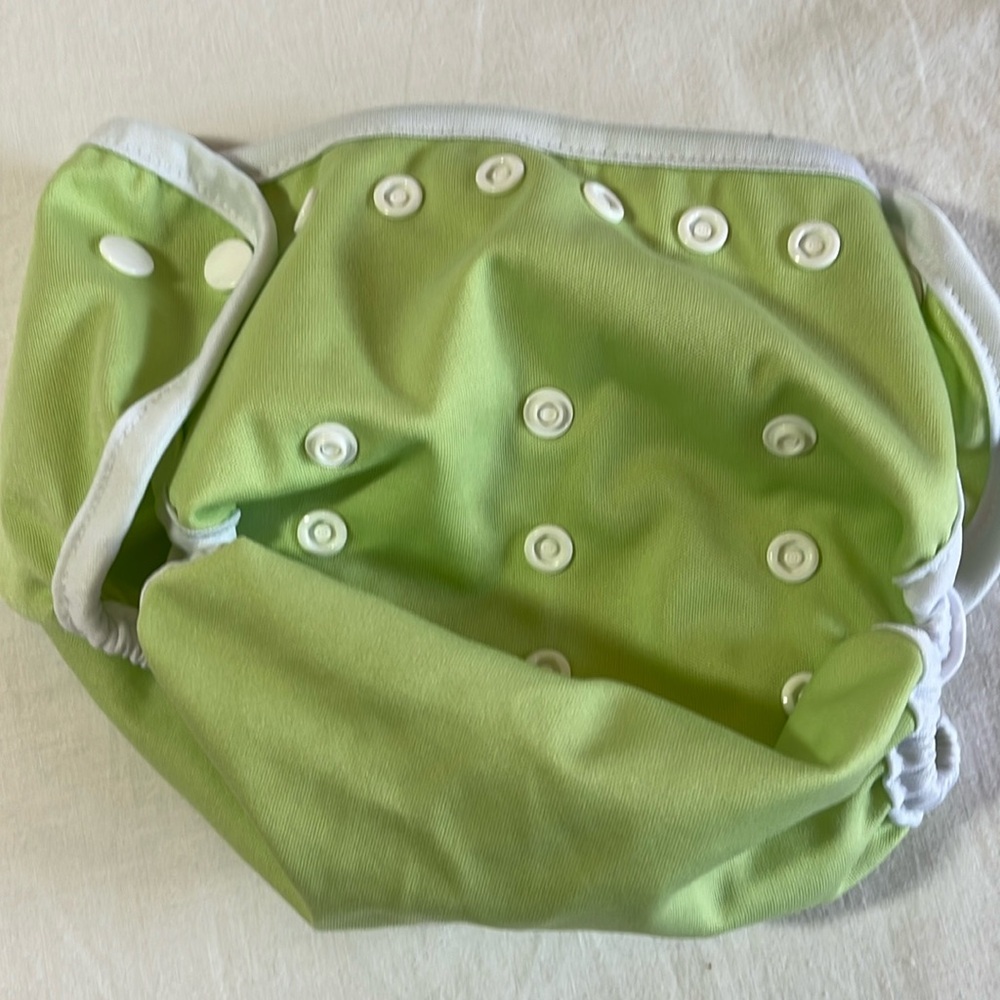 Assorted diaper covers bundle - Picture 9 of 11